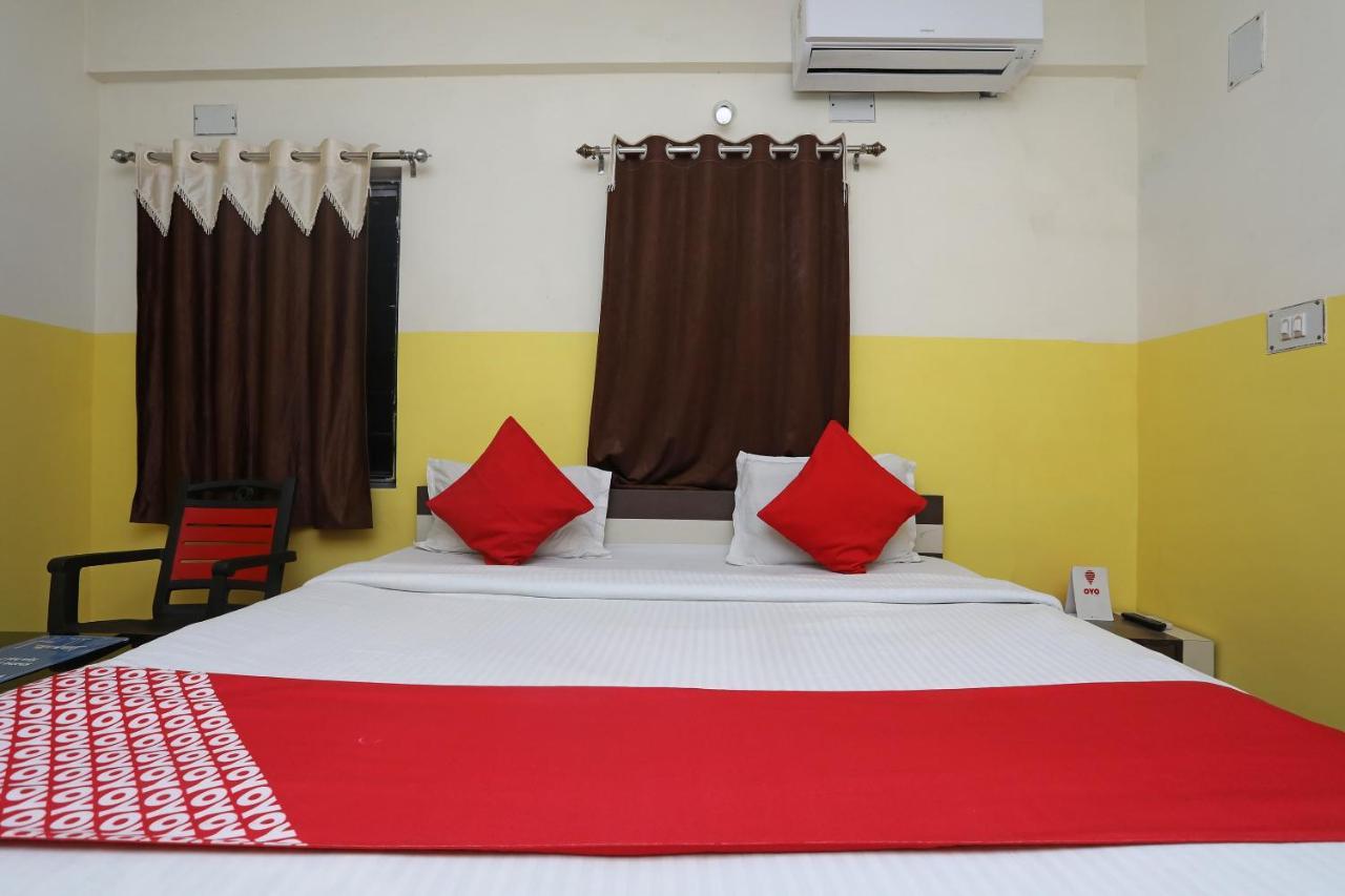 Oyo 26152 Hotel Aarush Digha  Bagian luar foto