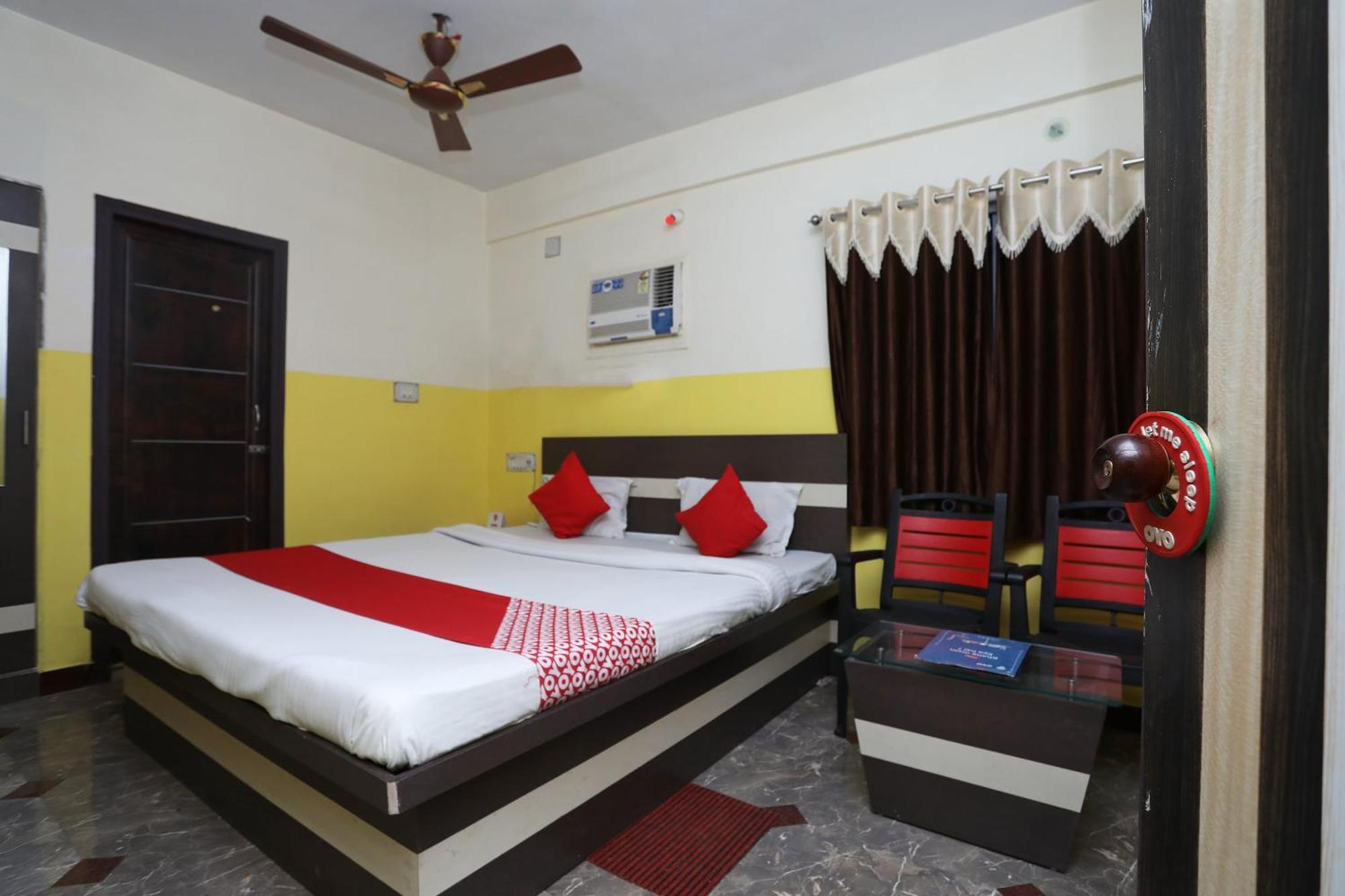 Oyo 26152 Hotel Aarush Digha  Bagian luar foto